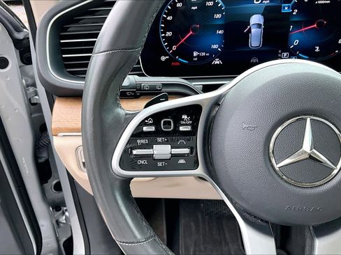 Used 2020 Mercedes-Benz GLE 350 4MATIC image 24