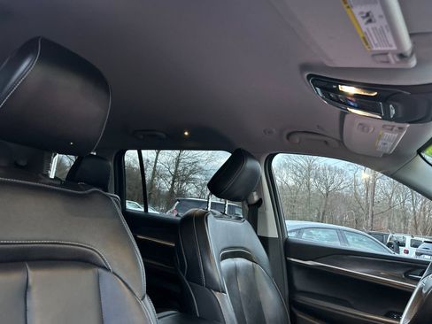 Used 2023 Jeep Grand Cherokee L Limited w/ Trailer Tow Group (B) image 19