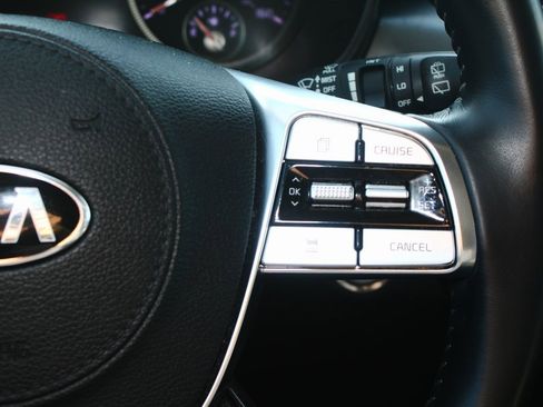 Used 2020 Kia Telluride S w/ S 8 Passenger Seating Package image 17