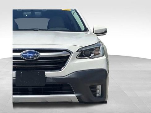 Used 2021 Subaru Outback Limited AWD/4WD image 9