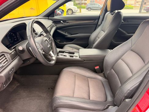 Used 2020 Honda Accord Sport image 15