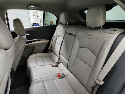 Used 2019 Cadillac XT4 Luxury FWD image 22