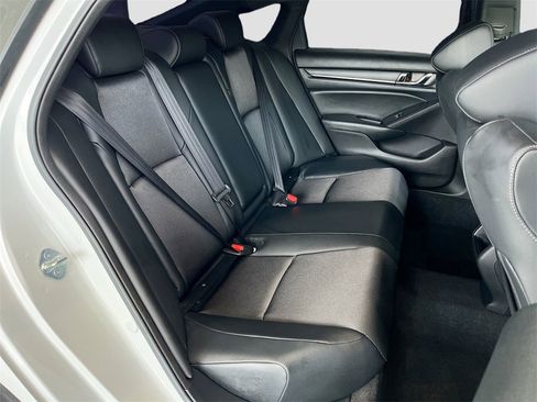 Used 2022 Honda Accord Sport image 24