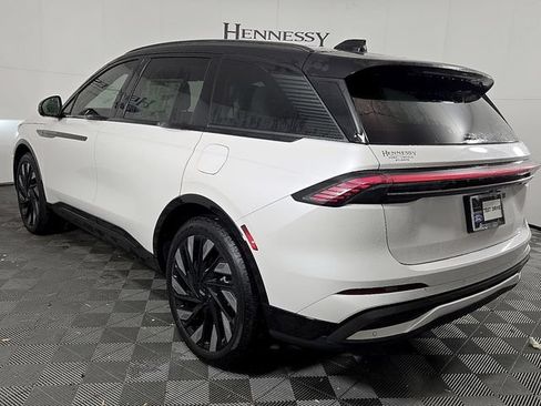 Used 2026 Lincoln Nautilus Reserve w/ Jet Appearance Package AWD/4WD image 6