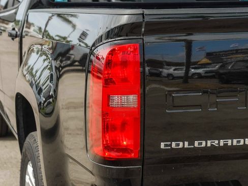 Used 2021 Chevrolet Colorado LT w/ Safety Package RWD image 7