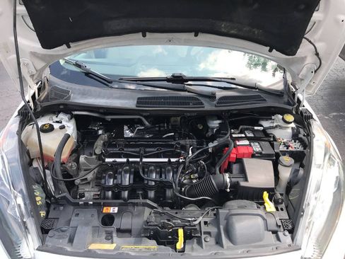 Used 2018 Ford Fiesta SE FWD image 8