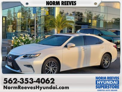 Used 2016 Lexus ES 350 w/ Navigation System Package
