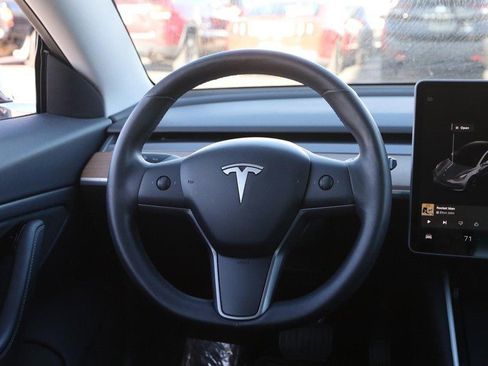 Used 2020 Tesla Model 3 Long Range image 19