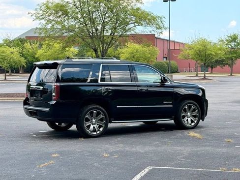 Used 2017 GMC Yukon Denali AWD/4WD image 8