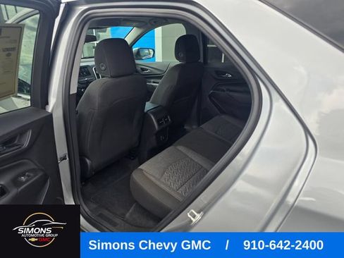 Used 2024 Chevrolet Equinox LT AWD/4WD image 31
