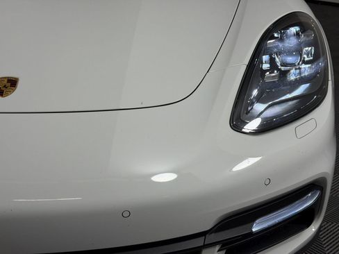 Certified 2019 Porsche Panamera image 12