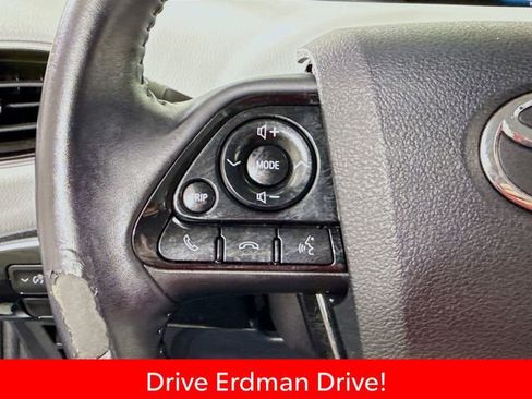Used 2022 Toyota Prius Prime XLE FWD image 13