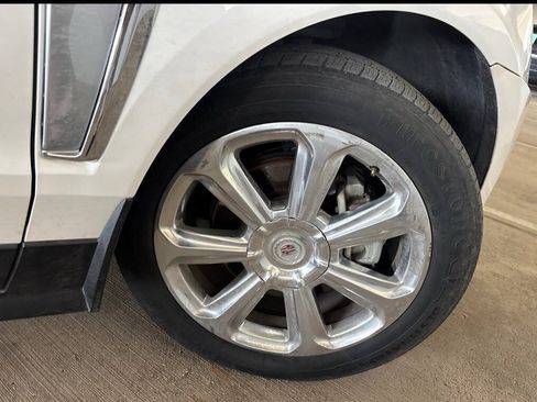 Used 2014 Cadillac SRX Performance FWD image 15