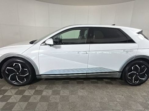 Used 2024 Hyundai Ioniq 5 Limited RWD image 5