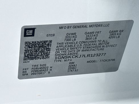 Used 2020 Chevrolet Tahoe Premier w/ Premier Plus Edition AWD/4WD image 37