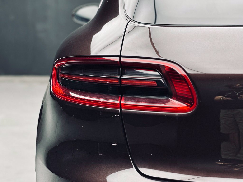 Used 2018 Porsche Macan S AWD/4WD image 15