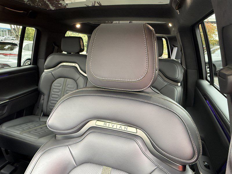 Used 2024 Rivian R1S Adventure Quad AWD/4WD image 32