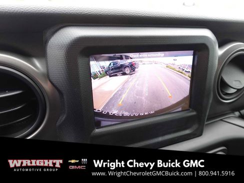 Used 2022 Jeep Wrangler Unlimited Sport image 28