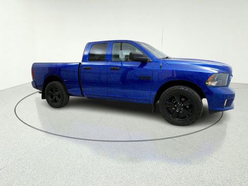 Used 2018 RAM 1500 Express w/ Express Value Package AWD/4WD image 10
