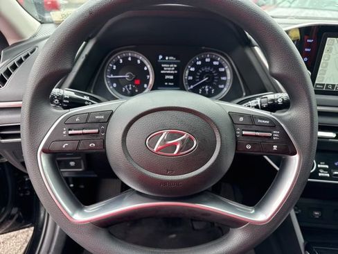 Certified 2023 Hyundai Sonata SEL FWD image 9