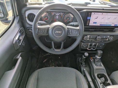 New 2026 Jeep Gladiator Sport image 14