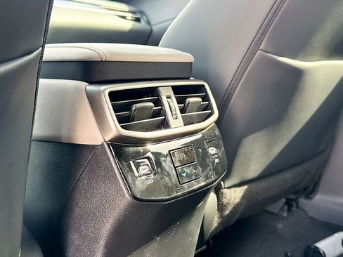 Used 2025 Lexus RX 350 Premium w/ Accessory Package (Z1) image 34