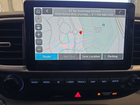 New 2025 Hyundai Venue Limited image 23