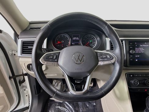 Used 2021 Volkswagen Atlas SE FWD image 13