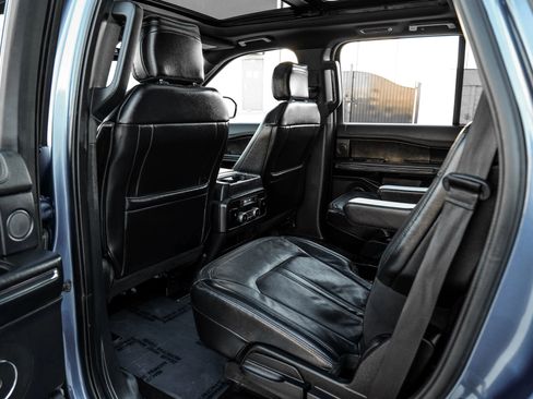 Used 2019 Ford Expedition Limited image 36
