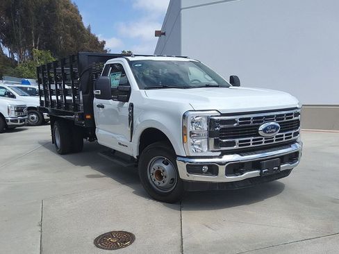 New 2025 Ford F350 XL w/ XL Chrome Package RWD image 24
