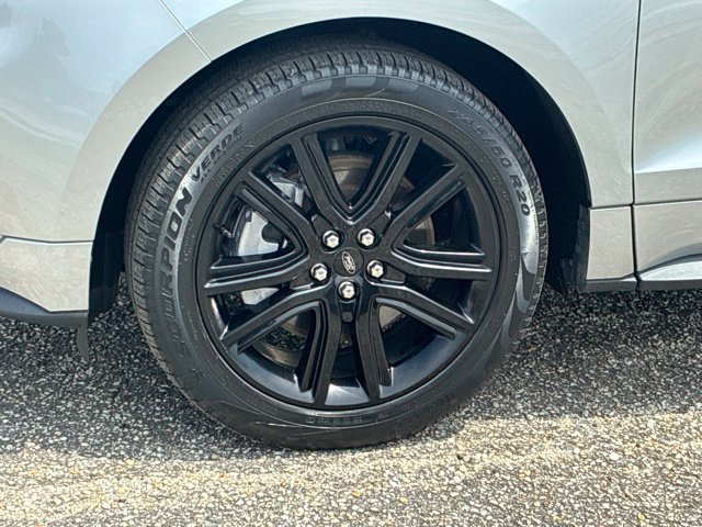 Certified 2024 Ford Edge ST-Line AWD/4WD image 11