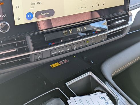 New 2026 Toyota Sienna XLE Woodland Edition image 18