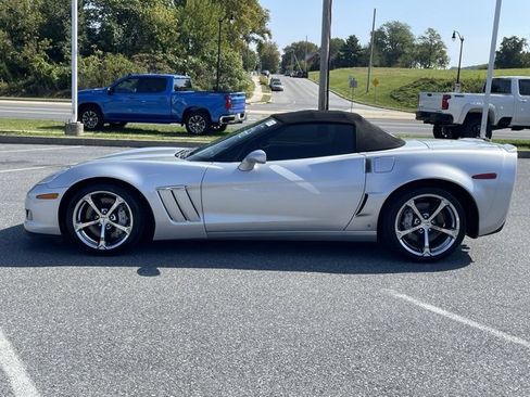 Certified 2013 Chevrolet Corvette Grand Sport w/ 3LT Preferred Equipment Group image 12
