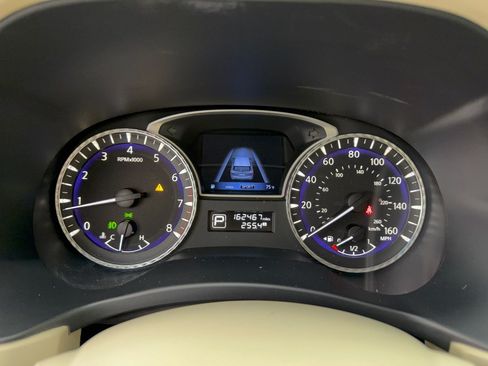 Used 2014 INFINITI QX60 FWD w/ Deluxe Touring Package image 25