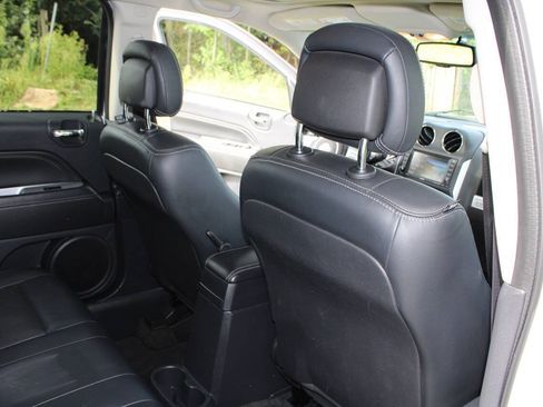 Used 2016 Jeep Compass High Altitude AWD/4WD image 40