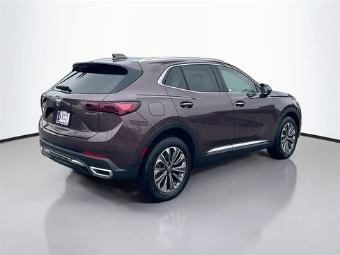 Used 2025 Buick Envision Preferred image 7