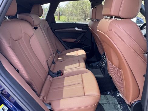 Used 2023 Audi Q5 Prestige w/ Prestige Package AWD/4WD image 14