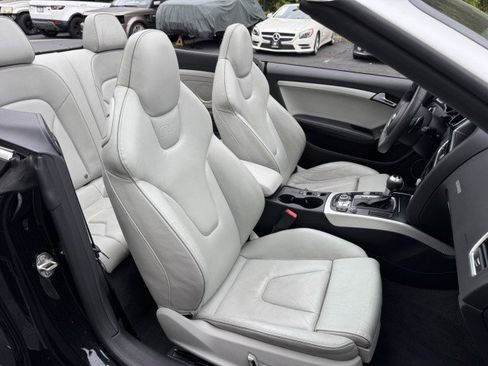 Used 2014 Audi RS 5 Cabriolet image 28