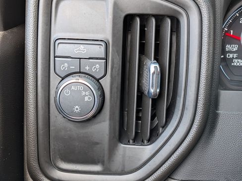 Used 2022 Chevrolet Silverado 1500 Custom RWD image 22