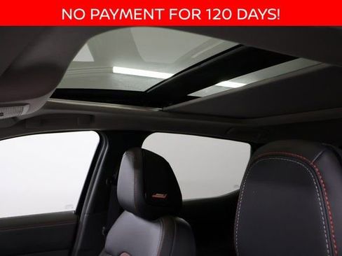 New 2025 Nissan Kicks SR w/ SR Premium Package image 10