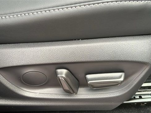 New 2026 Toyota Crown XLE image 33