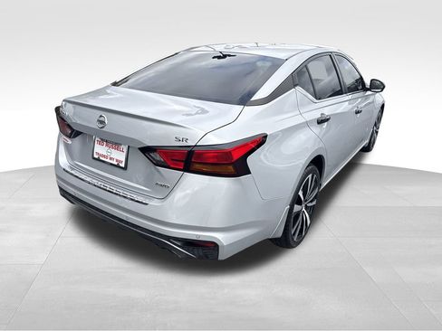 Used 2022 Nissan Altima 2.5 SR image 6