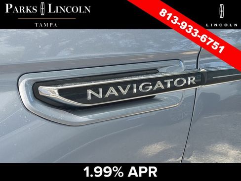 Used 2021 Lincoln Navigator L Black Label w/ Cargo Convenience Package AWD/4WD image 13