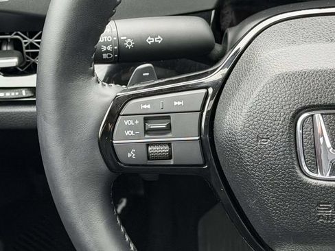 Certified 2025 Honda Accord Touring image 19