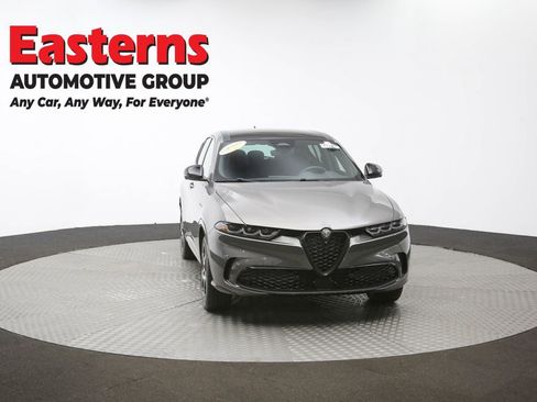 Used 2024 Alfa Romeo Tonale Veloce w/ Active Assist Package AWD/4WD image 49