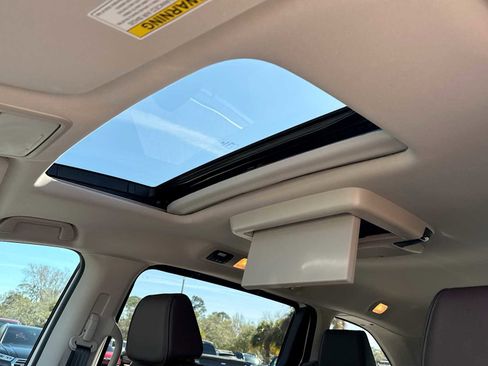 New 2026 Honda Odyssey Touring image 16