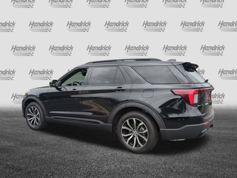 Used 2026 Ford Explorer ST-Line w/ Premium Package RWD image 8