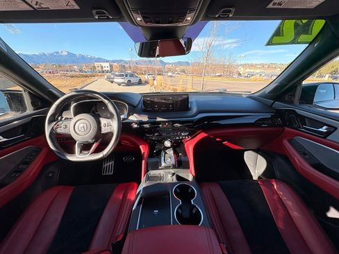 Used 2022 Acura MDX A-Spec image 13