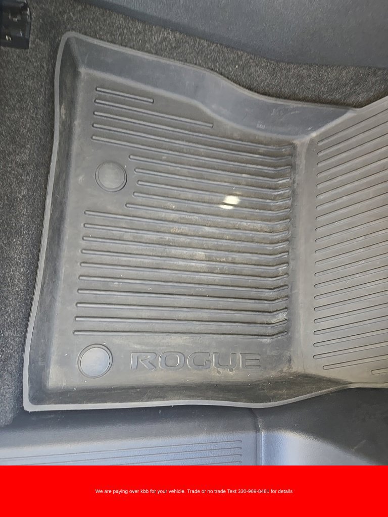 Used 2021 Nissan Rogue SL AWD/4WD image 29