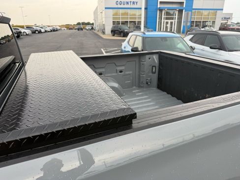 Used 2024 Chevrolet Silverado 1500 Custom Trail Boss w/ LPO, Dark Essentials Package image 12